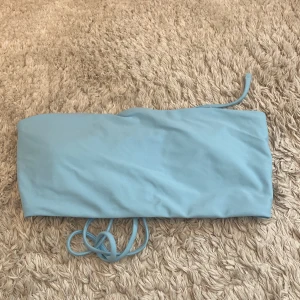 Bikini - Aldrig använd🌸🙌🏼 bikiniöverdel med fin knytning i ryggen