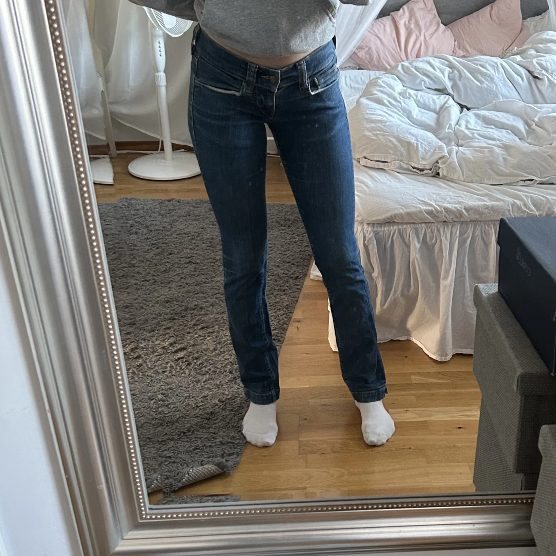 lågmidjade jeans 