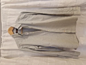 Grey shirt. Morris. - Grey, white pattern shirt. Almost new. Soft fabric.