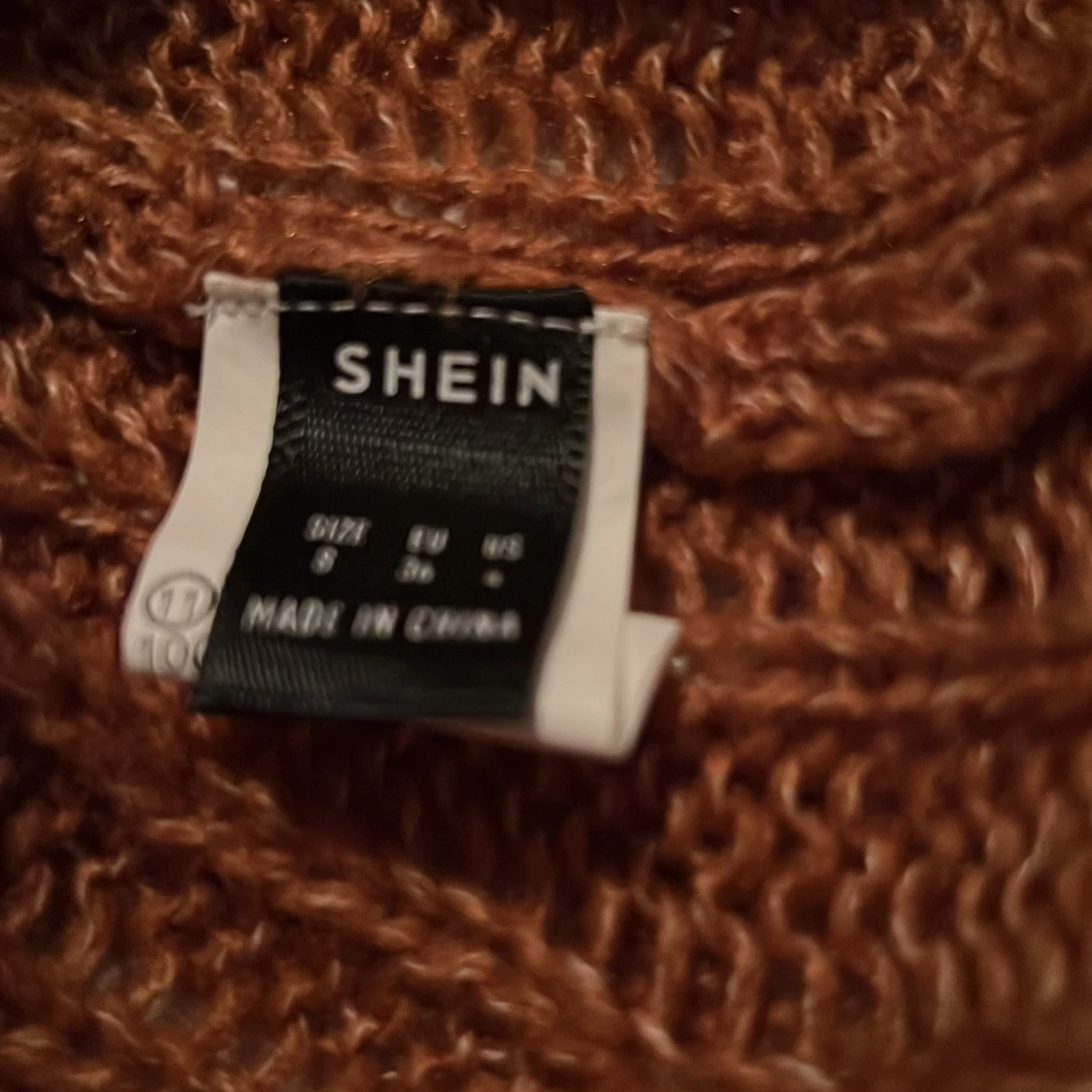 Stickad klänning  - 91