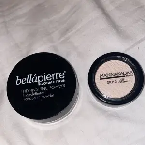 2 stycken translucent powder. Ett från Bellapierre och ett från Manna Kadar. Båda är oanvända som syns på bild 2. Köp båda för 250kr eller ett för 150kr. Frakt tillkommer