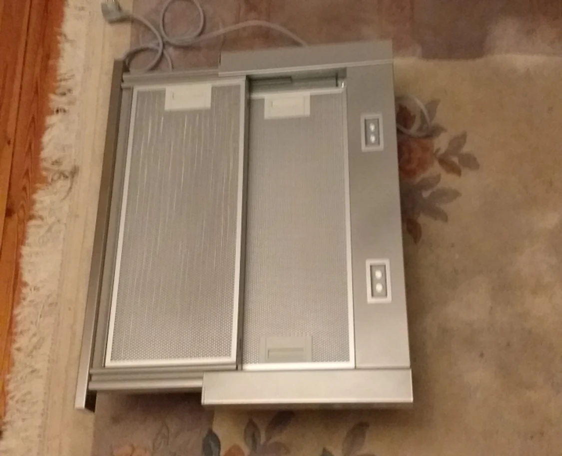 Utdragsbarköksfläkt