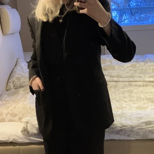 Svart Kavaj - Svart oversized kavaj