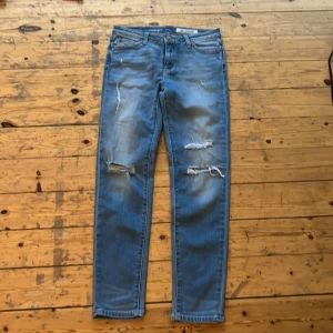 Jeans - Lite använda, super skinny ankle i modellen