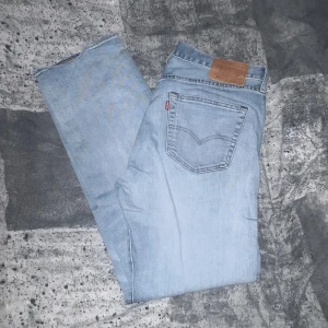Levis jeans - Levis 501, använda men i bra skick 