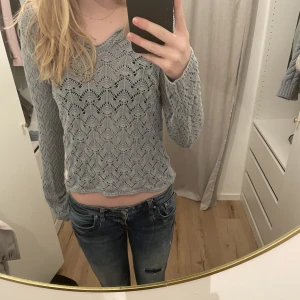 Odd Molly tröja - Säljer denna fina stickade tröja från Odd Molly! 💙Har använts 1-3 gånger så är i fin kvalite🤍