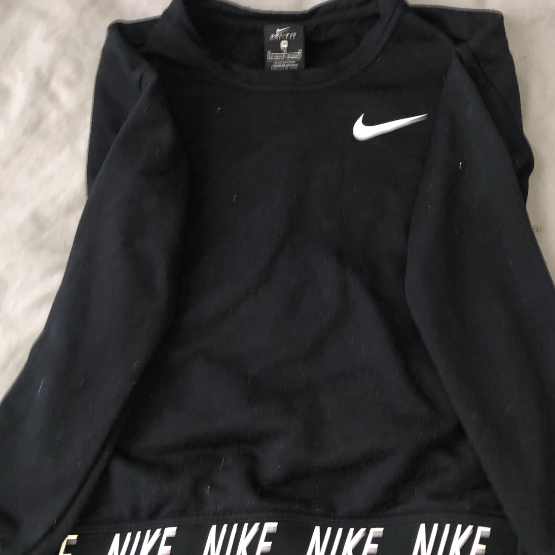 Nike långärmad tröja  - 90