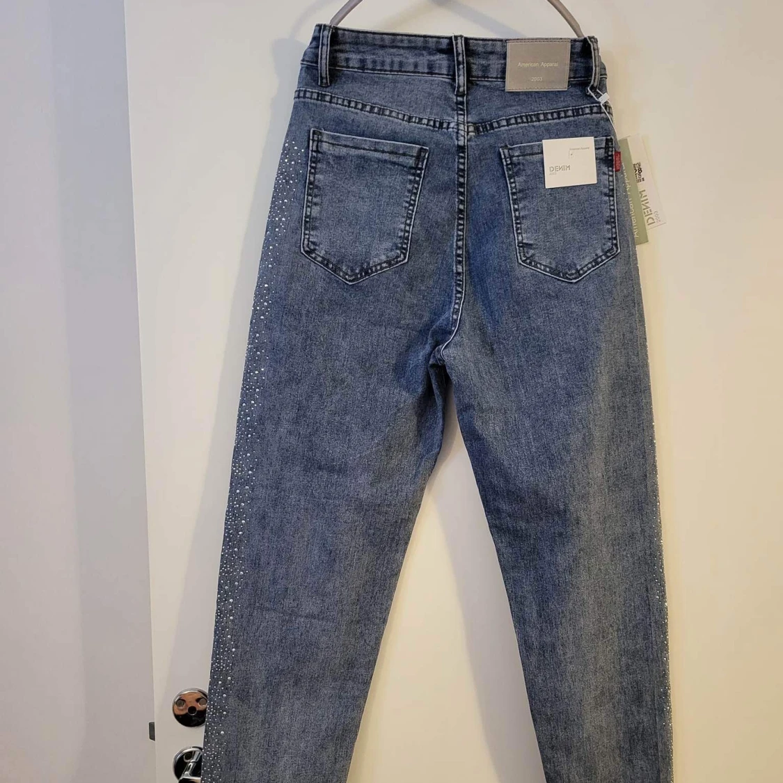 Jeans med glitter längst benen - 90