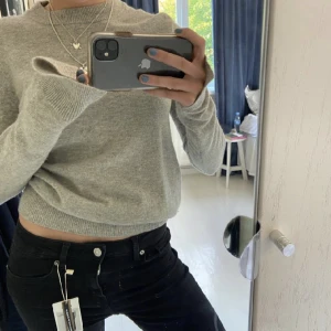 100% äkta kashmir tröja - 100% äkta kashmir tröja. Jättefin och jättebra skick 