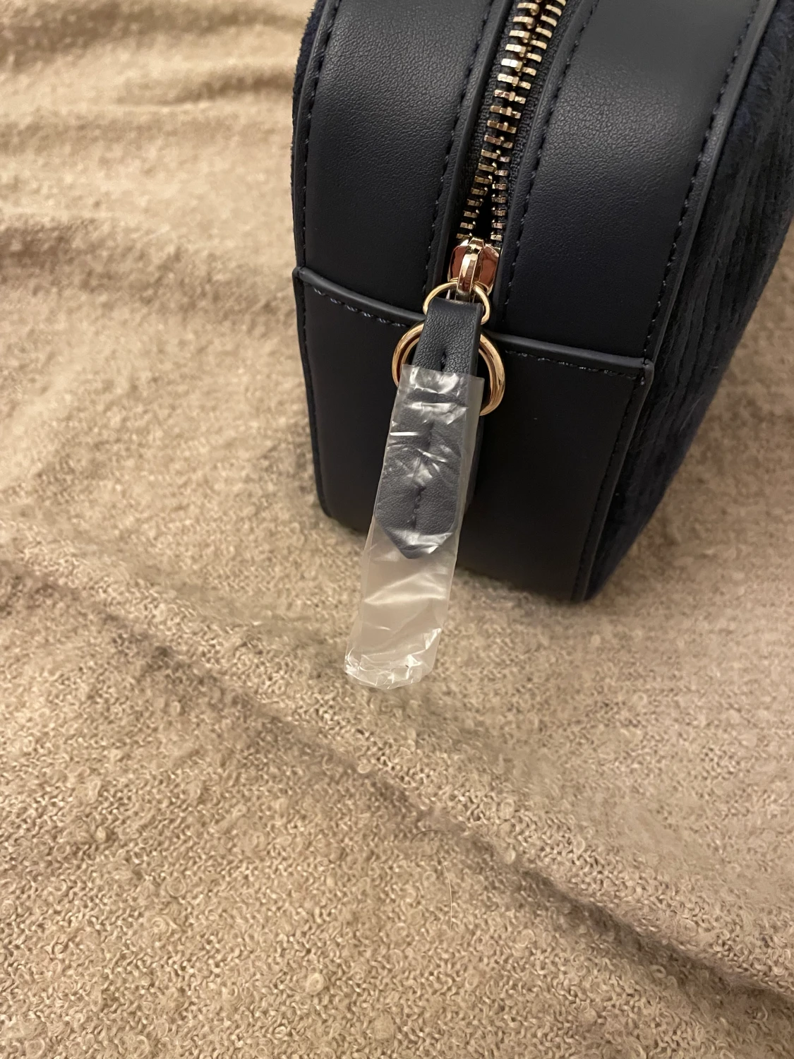 Valentino väska FRAKT 66KR - 90