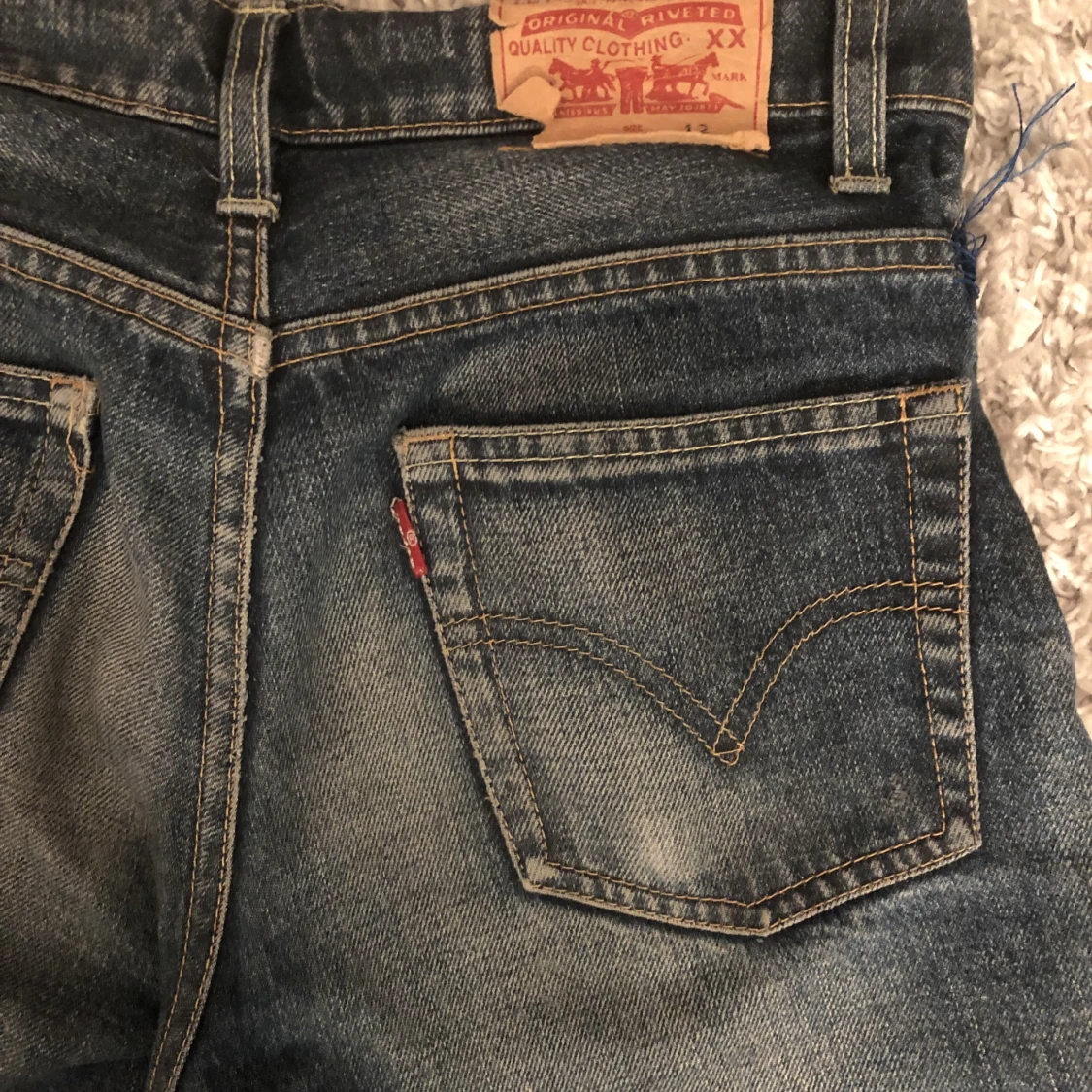 LEVIS JEANS  - 91