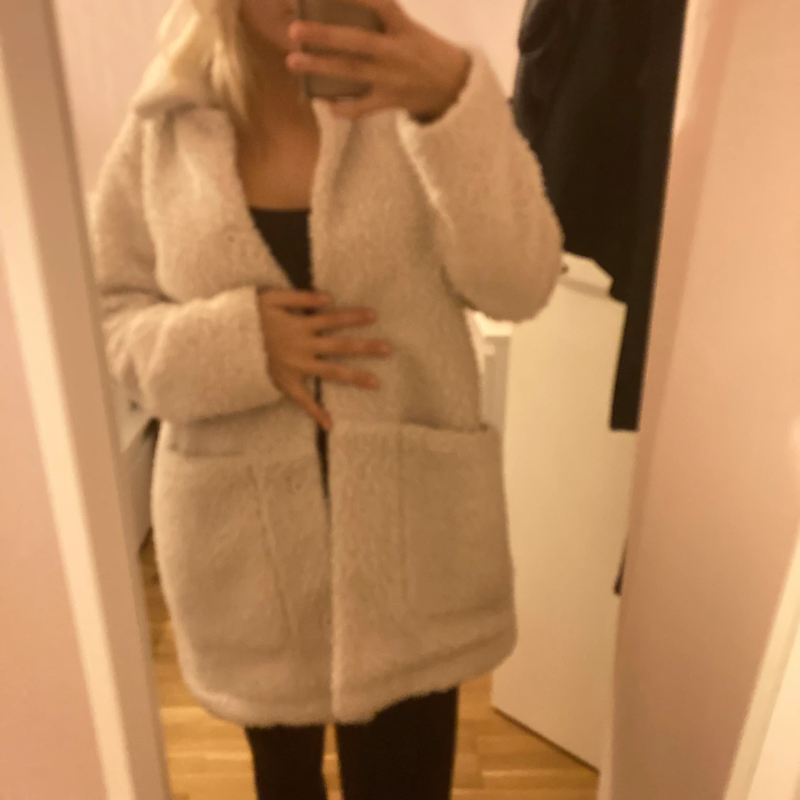 Super mysigt Teddy jacka  - 90