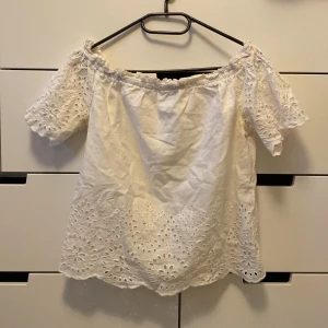 Tröja - Fin tröja jag tyvärr aldrig använder!