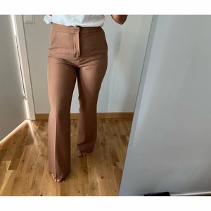 Kostymbyxor Zara - Kostymbyxor från Zara