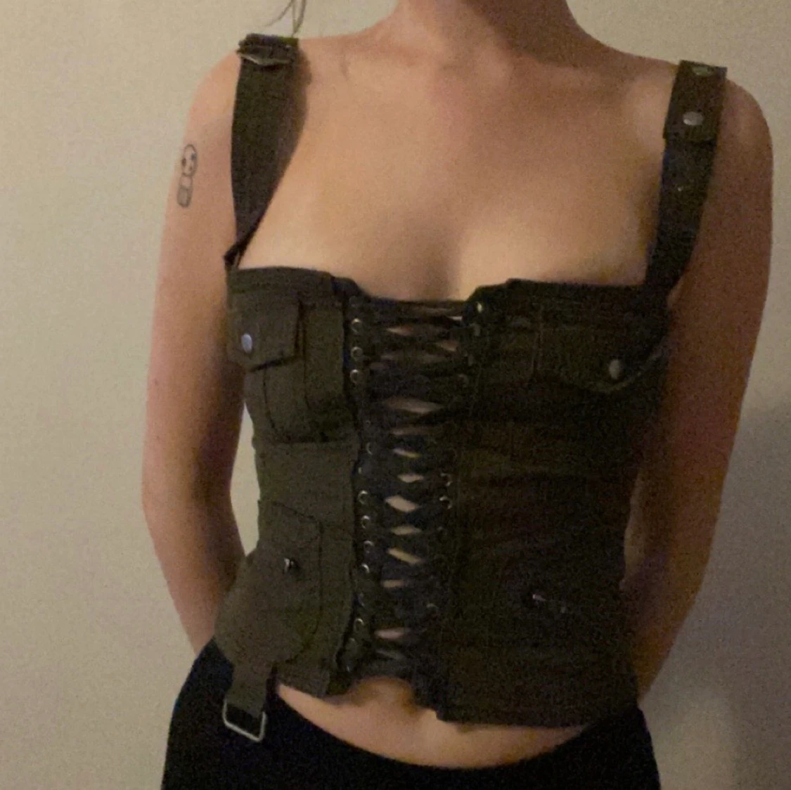 Mörkgrön cargo corset