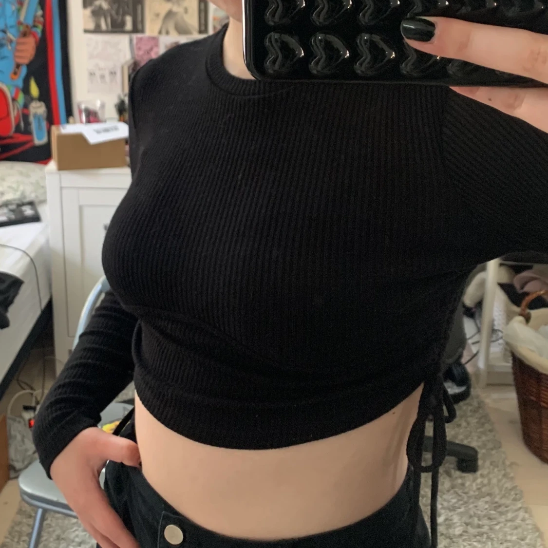 Svart ribbad tröja