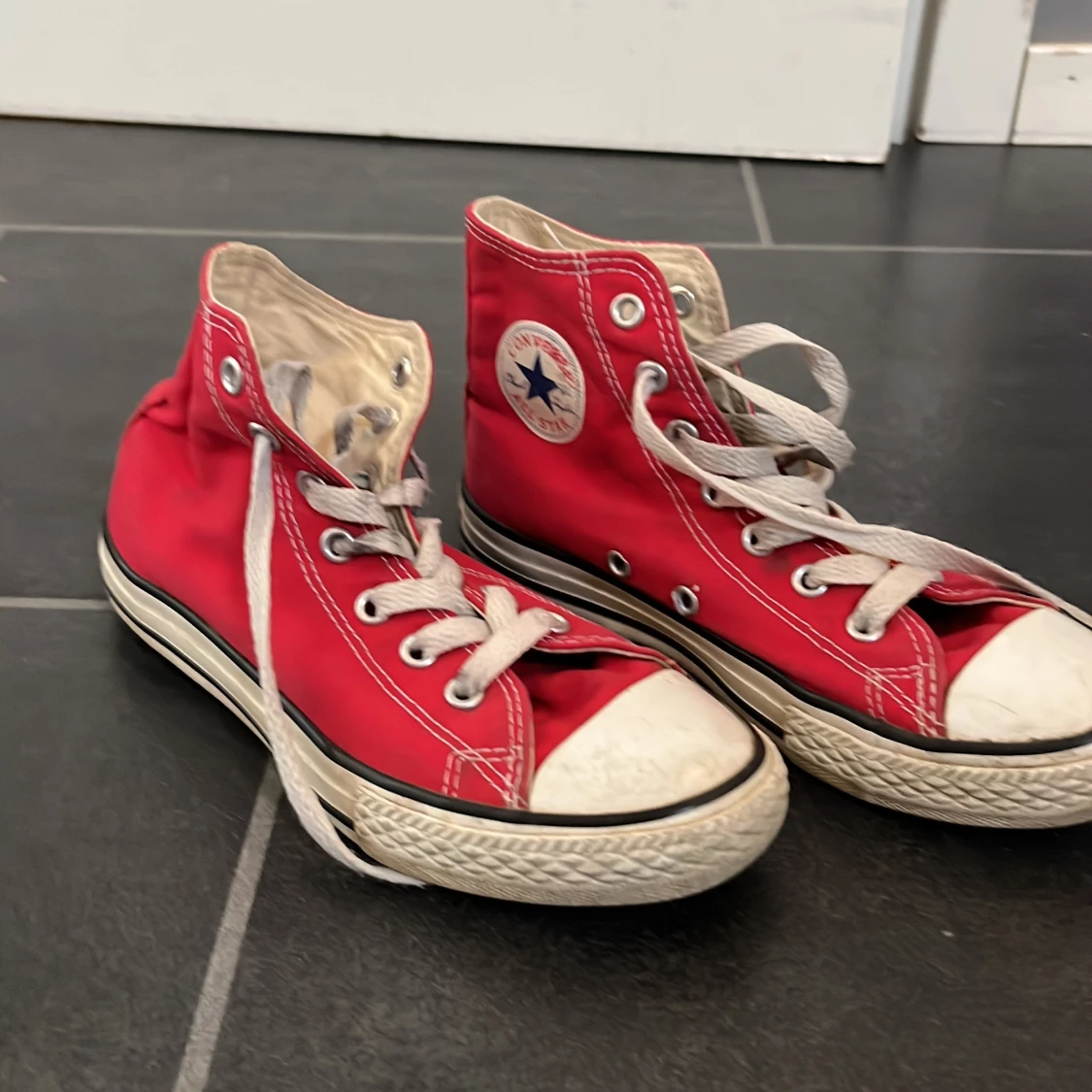 Röda Converse - 90