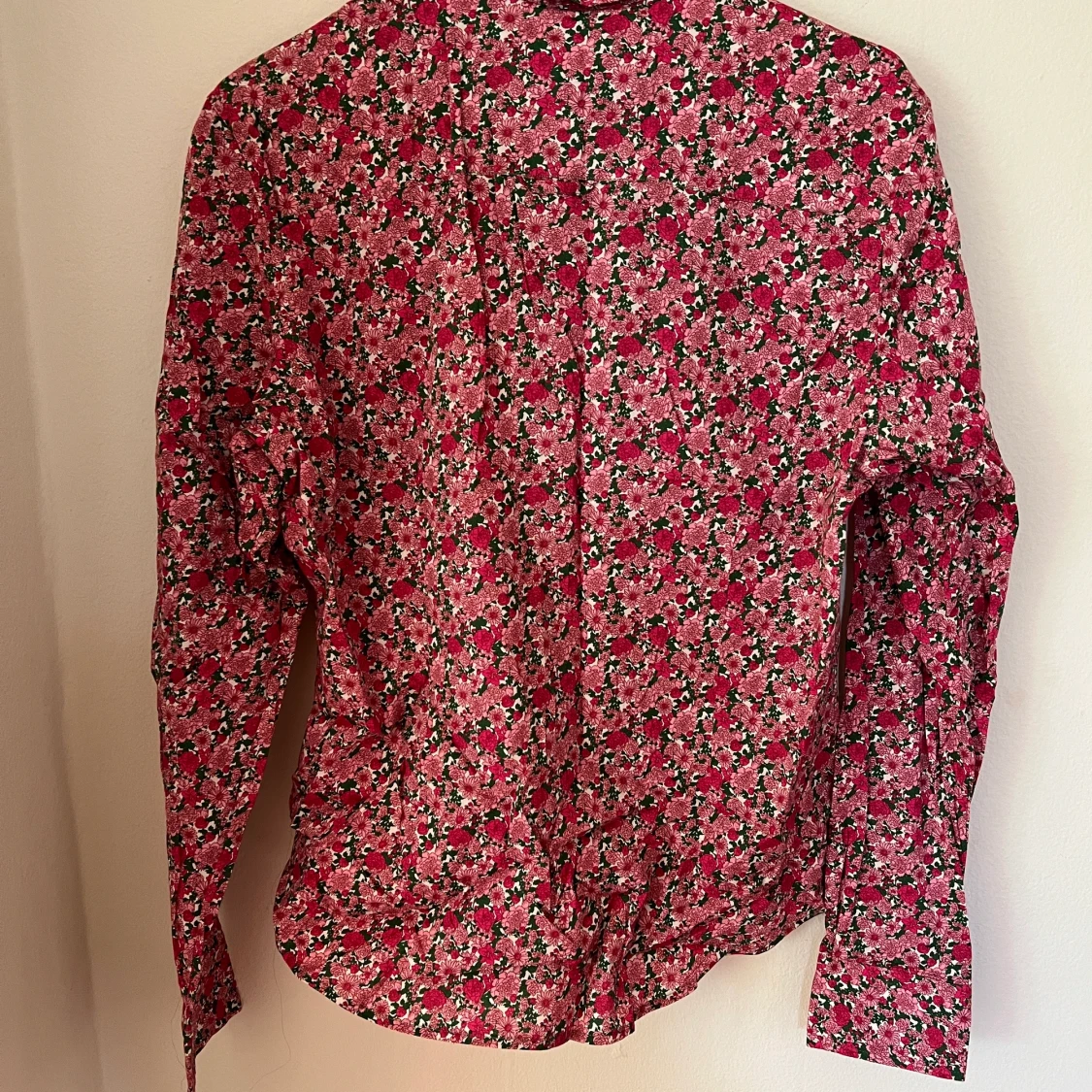 Gant blommig skjorta 42  - 90