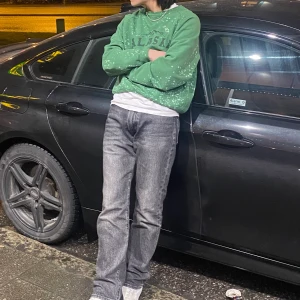 Jaded London Alaska sweatshirt - Grön Jaded London Alaska sweatshirt  8/10 skick, storlek XS men passar även S  349kr exkl frakt 