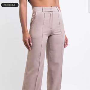 Kostymbyxor  - Kostymbyxor från madlady i mycket fint skick, knappt använd💓 