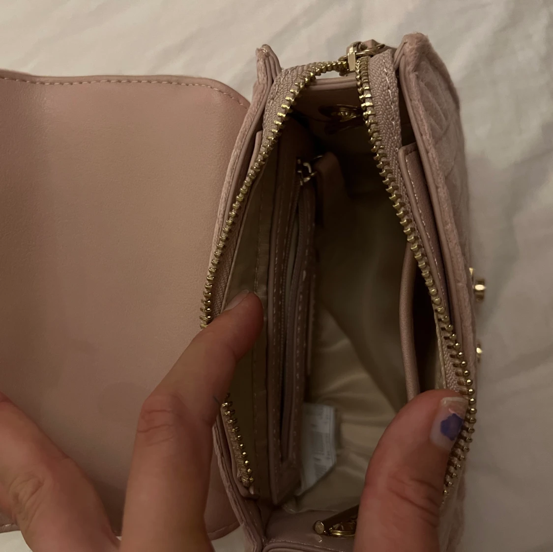 Valentino väska - 90