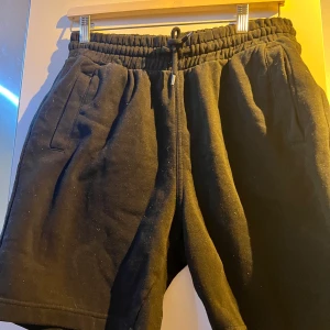 Hm shorts  - Hm mjukis shorts skriv privat för intresse 