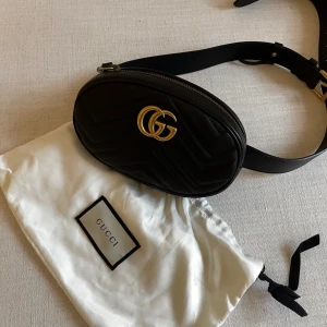 Gucci belt bag - Väskan är i superfint skick och kvitto finns kvar. 