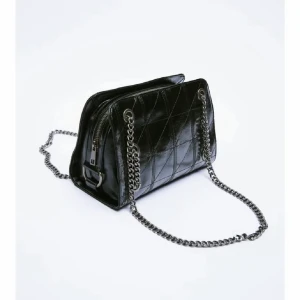 Zara väska - Köpt i somras men inte använts❤️