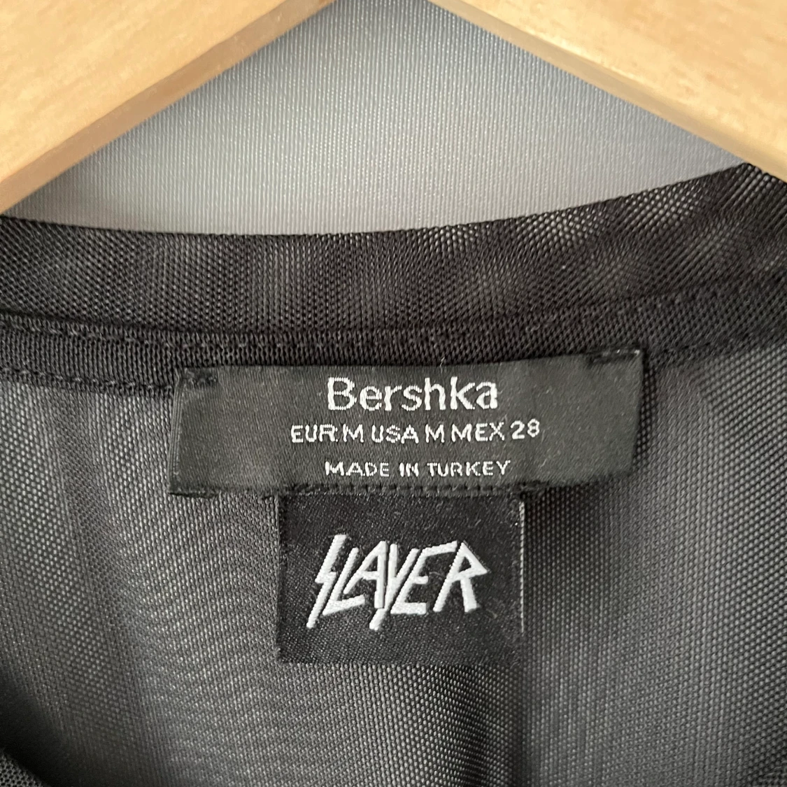 Tunn tröja från Bershka - 91