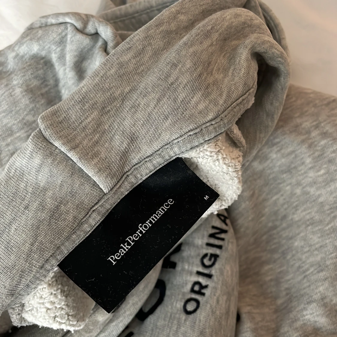 PeakPerformance Hoodie - 91