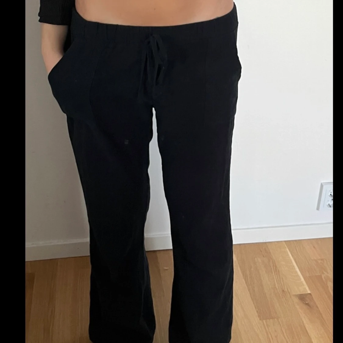 Svarta linnebyxor  - 90