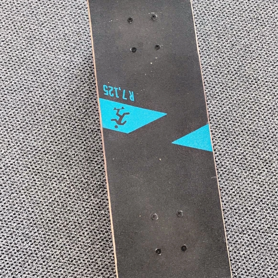 Skateboard med fin astronaut ritning  - 91