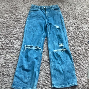 Jeans - Säljer ett par jeans