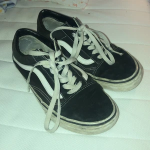 Vans old skool - Size 38 EU; worn