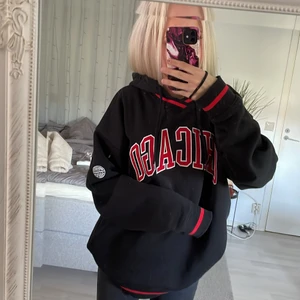 Hoodie - Jätte skön och fin,  sitter oversized. Köparen står för frakt