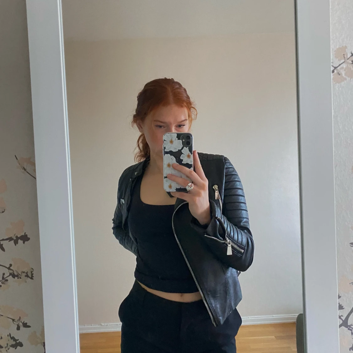 Svart skinnjacka - 90