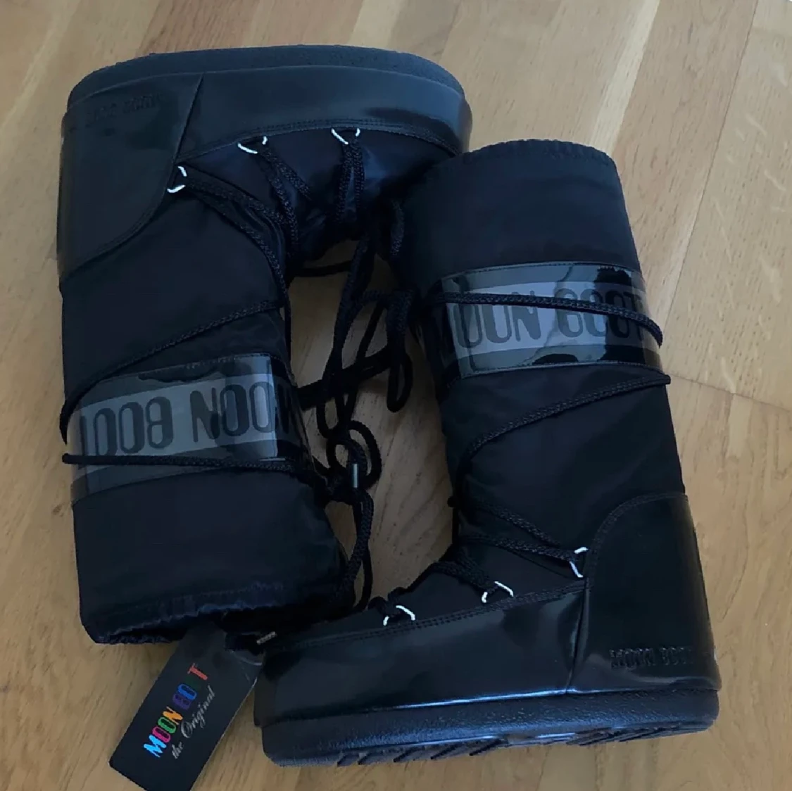 Moonboot glance  - 90