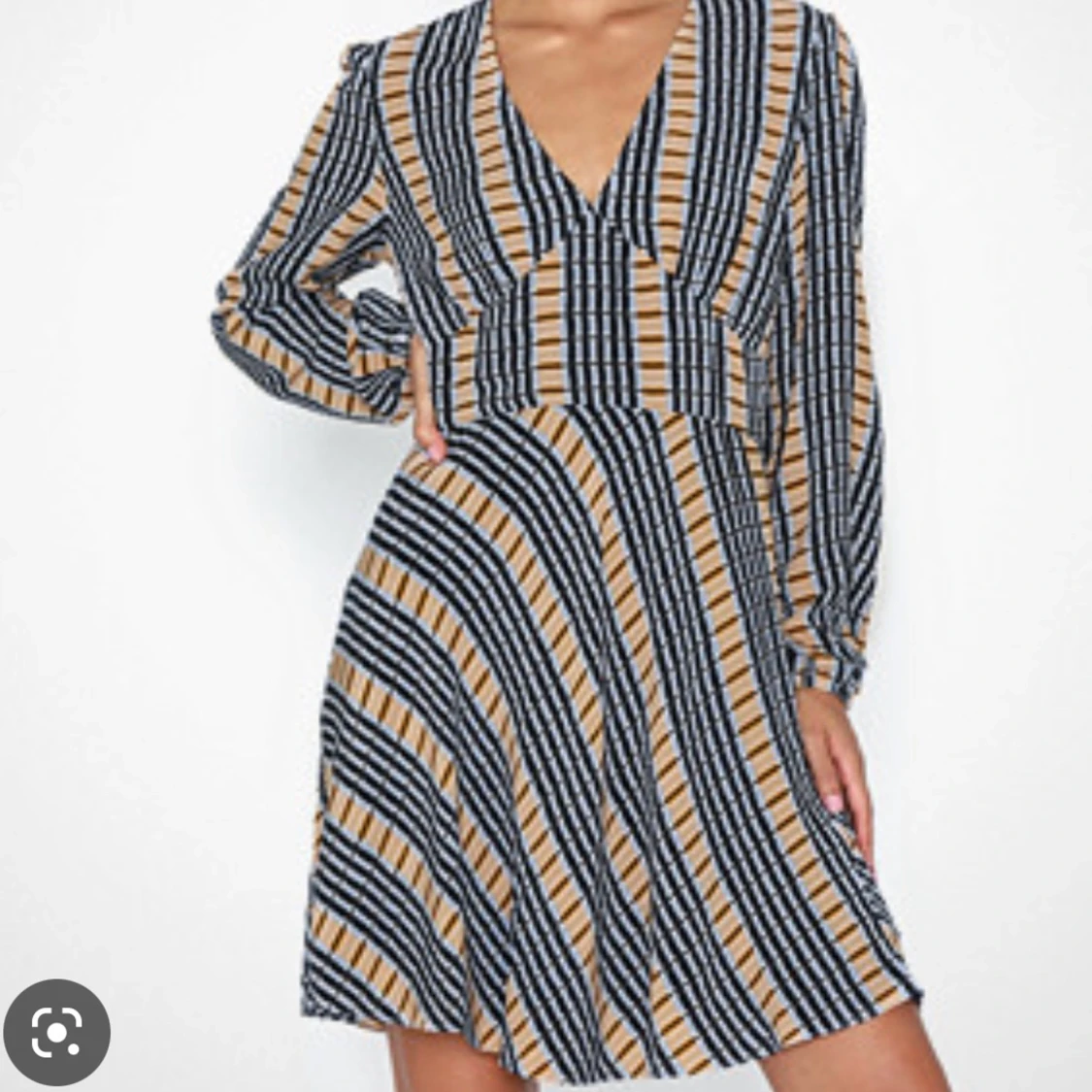 Svart samsoe klänning - 90