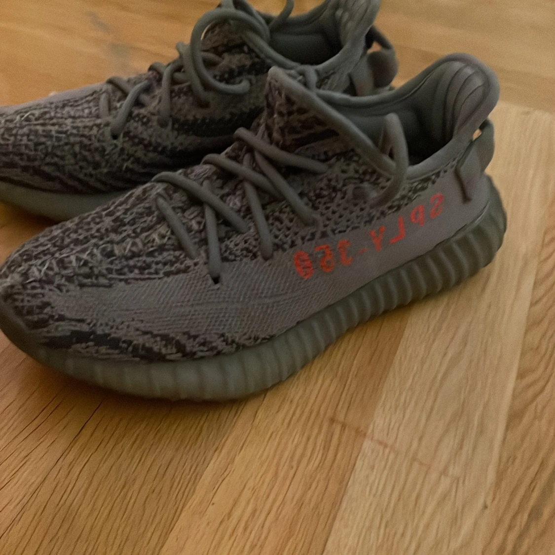 Adidas yeezys  - 91