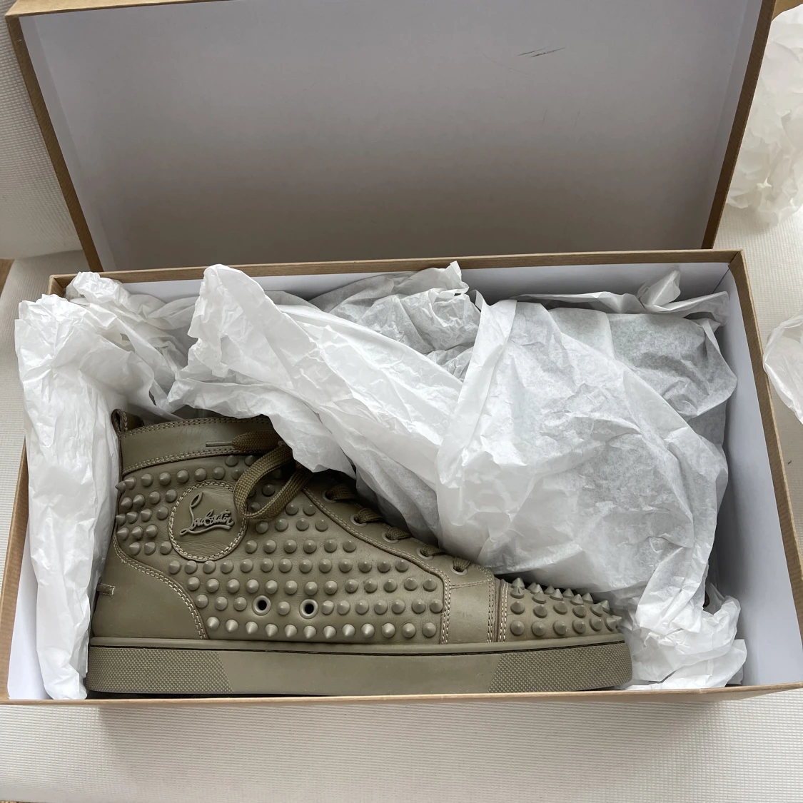 Christian Louboutin  - 90