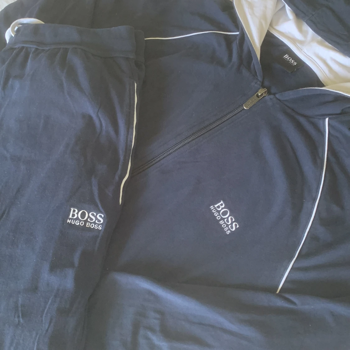 Hugo Boss mjukisdress  - 90