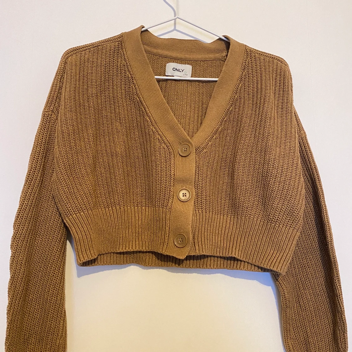 Brun stickad tröja, ONYL