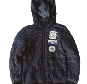 Hysteric Glamour Jacka - Storlek M men sitter mer som en S Väldigt bra skick, bara lite scuff på vänstra armen Köpt från Asien men säljer vidare eftersom den inte passade mig