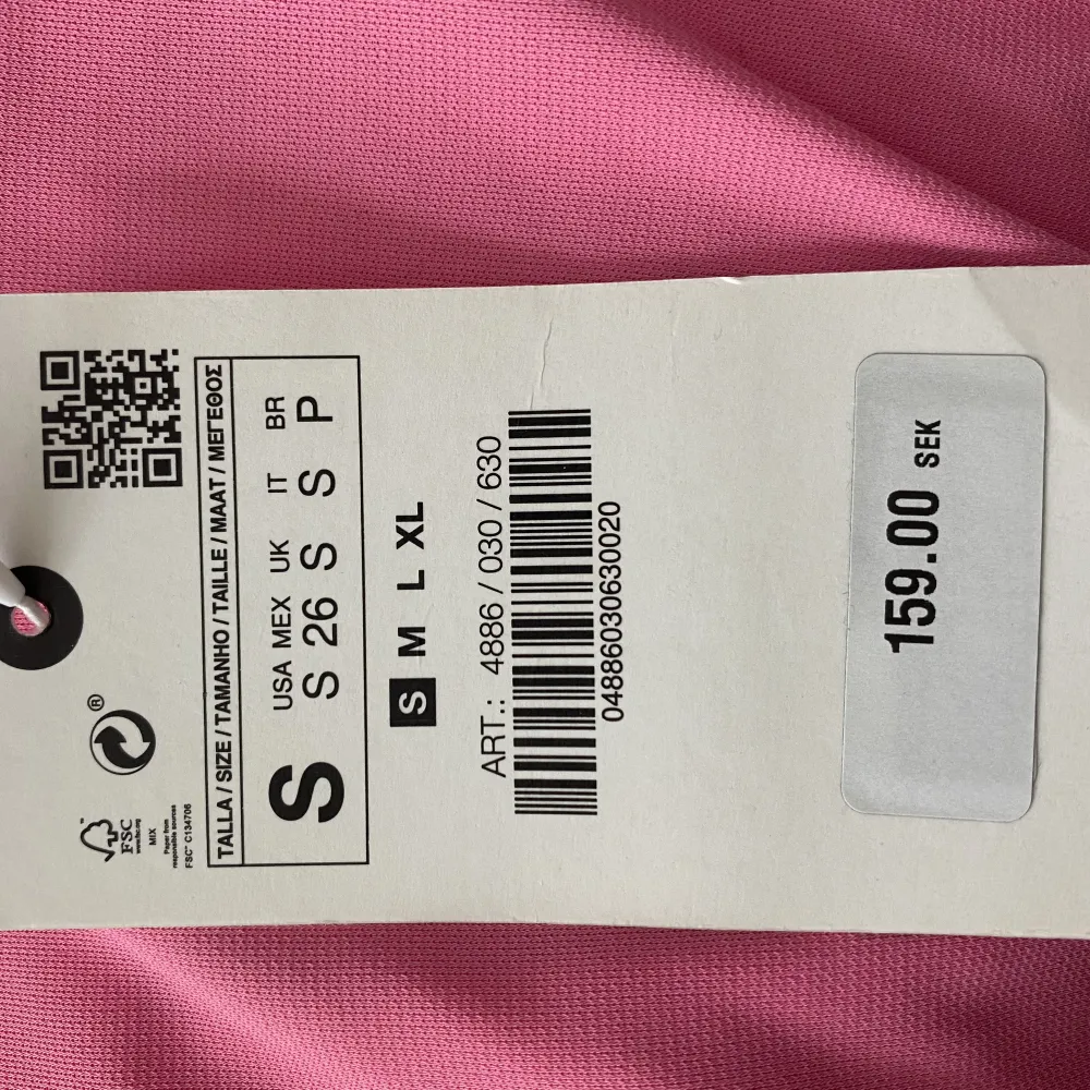 Superfint Zara linne i rosa. Helt nytt i storlek S.. T-shirts.