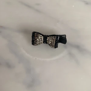 Hårspänne ruset - Hårspänne ruset, aldrig använt