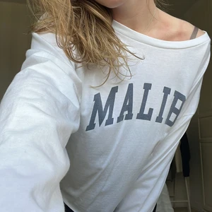 Långärmad topp - Fin oversized långärmad topp från brandymellville, köparen står för frakten💓