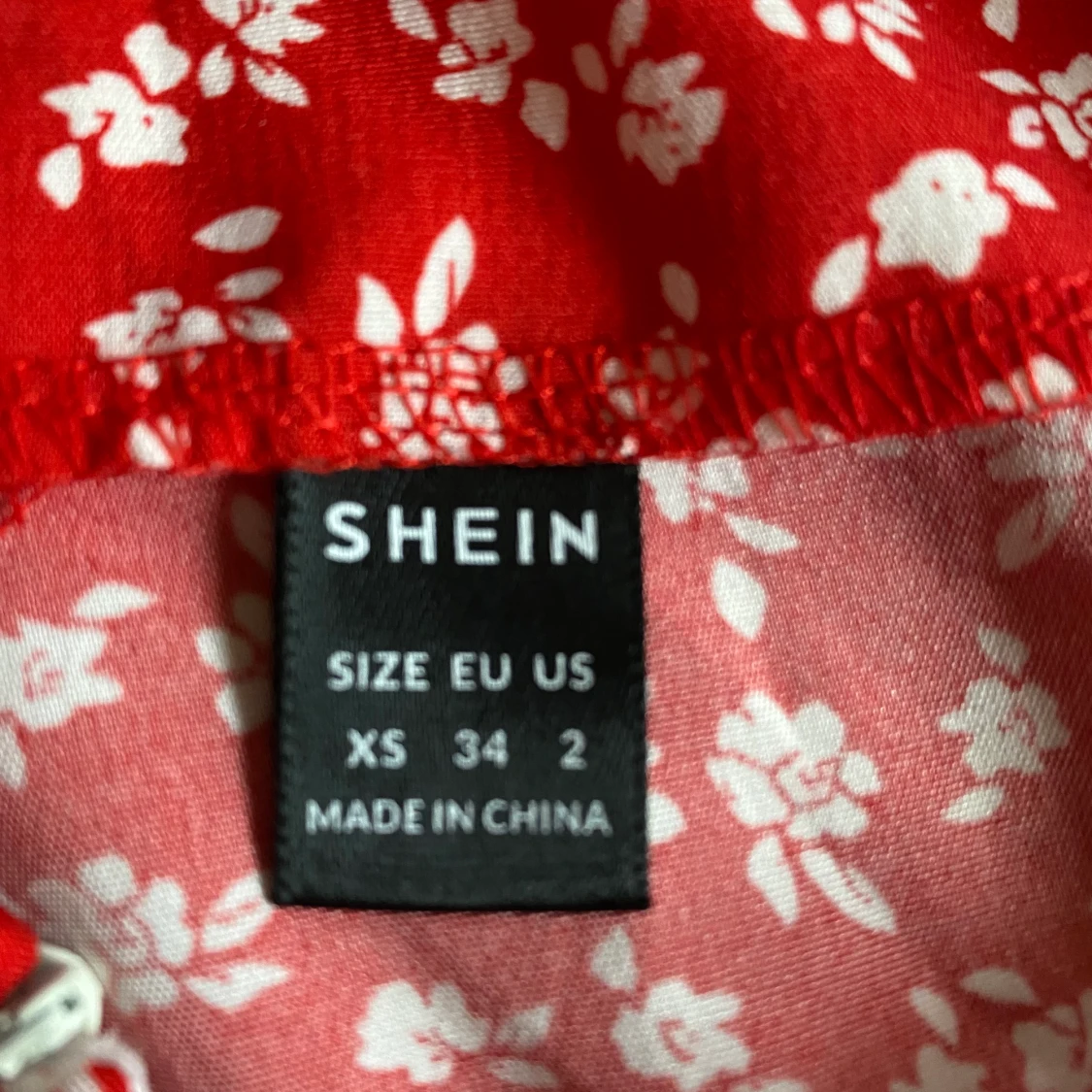 Röd kjol❤️ - 90