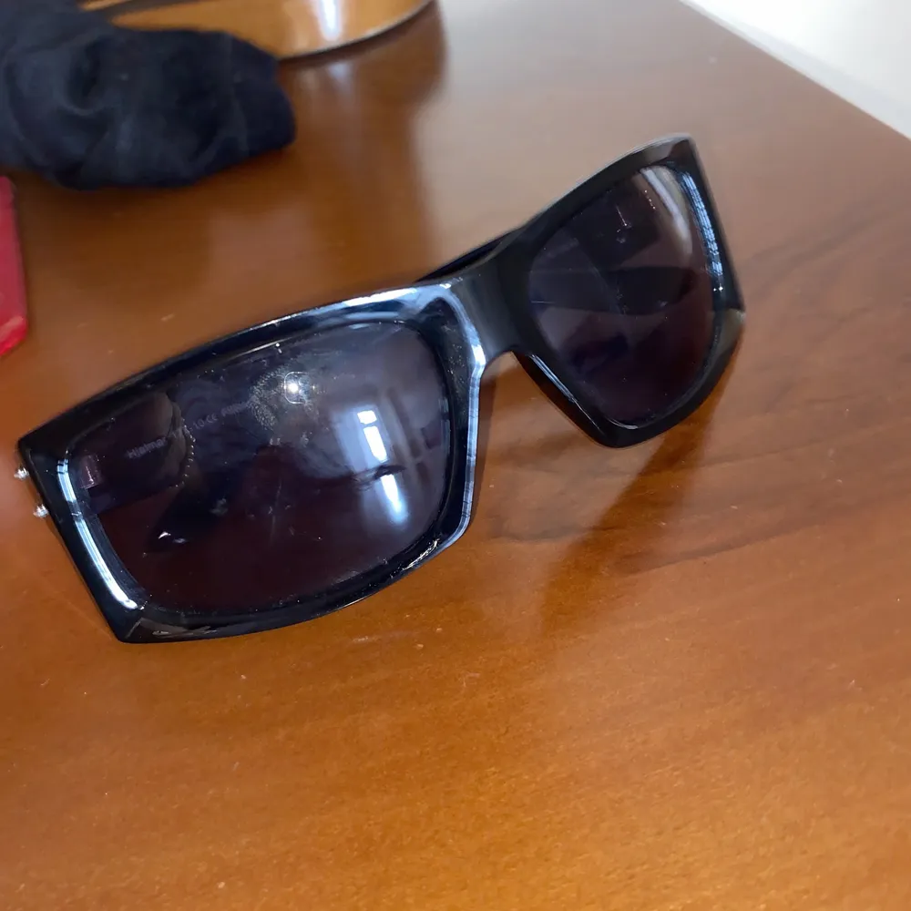 Oanvänd vintage solglasögon.. Accessoarer.