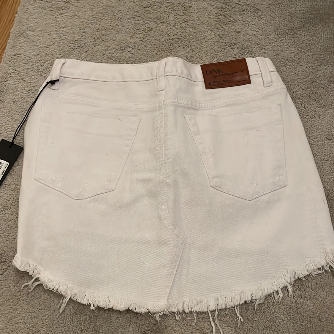 Kjol från Oneteaspoon - 91