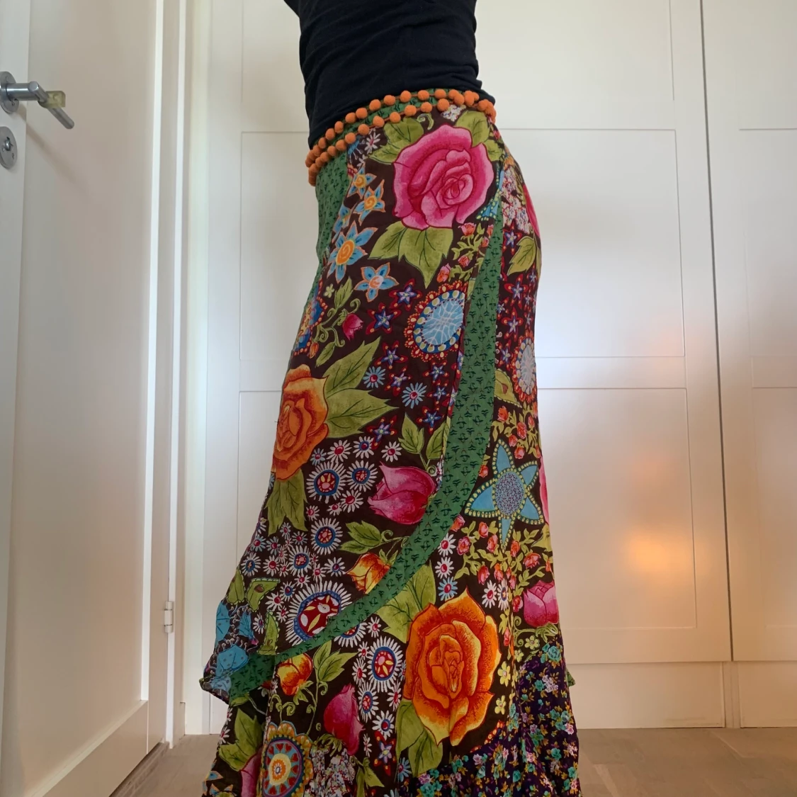 Färgglad omlottkjol  - 90